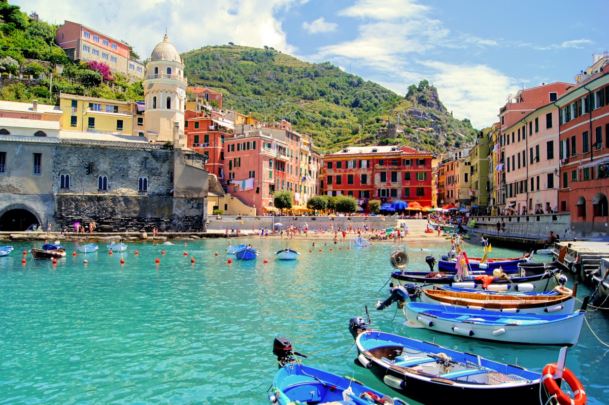 cinque-terre-JeniFoto-Shutterstock